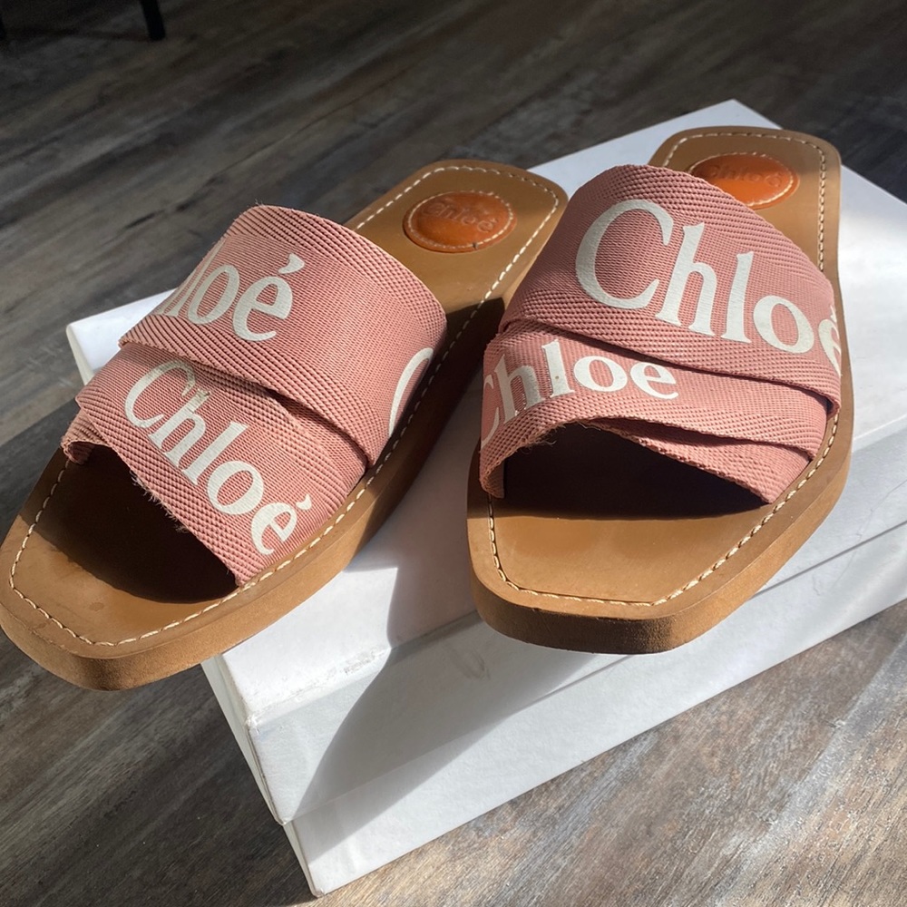 Chloe Women’s Woody Logo Slide Sandal